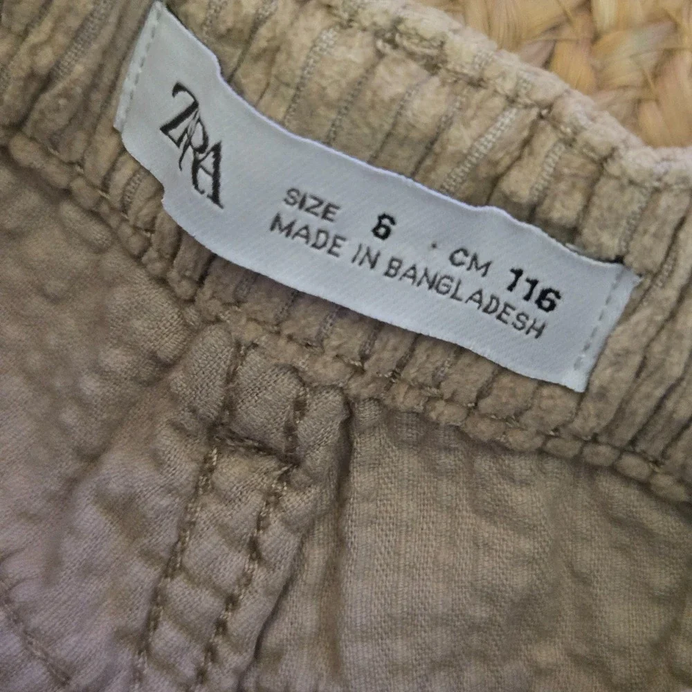 Zara Girls Short‎ Brown Corduroy Size 6yrs